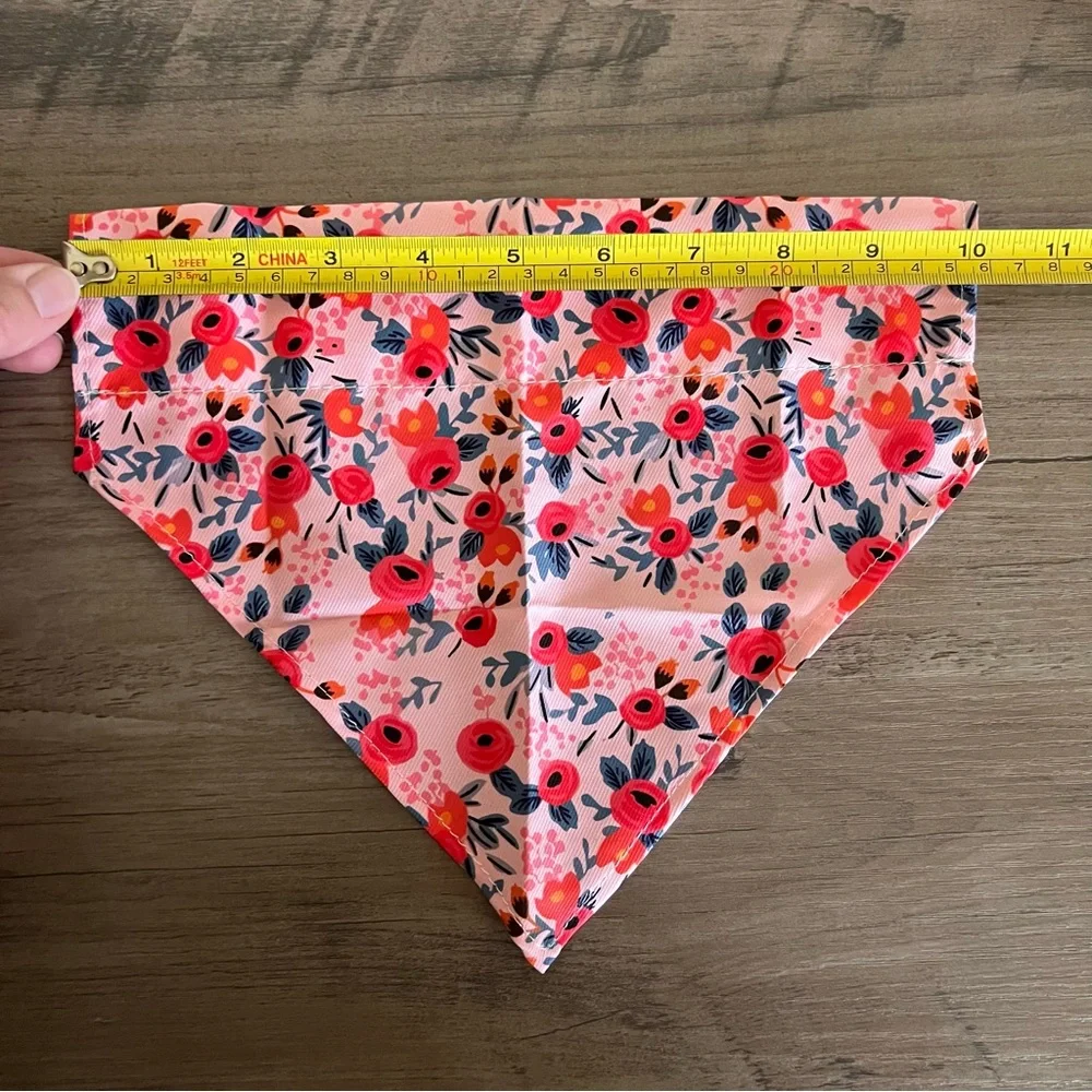 Dog Collar Bandana Set Pink Floral NEW Size M Medium /Large Puppy Animal